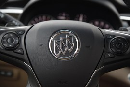 2017款上汽通用别克GL8