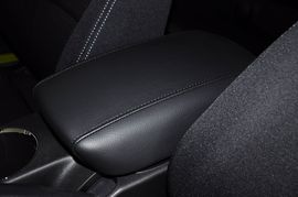 2011款现代劳恩斯酷派