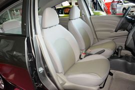 2015款日产阳光1.5XE