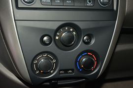 2015款日产阳光1.5XE