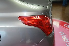 2015款日产阳光1.5XE