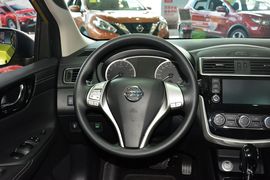 2016款日产TIIDA