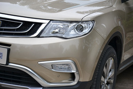 2016款吉利博越2.0L手动两驱智尚型