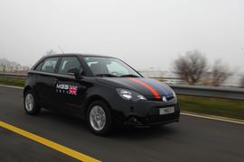 2011款上汽MG3无锡试驾