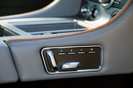 2012款阿斯顿马丁Virage