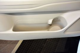 2016款三菱欧蓝德