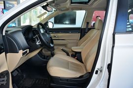 2016款三菱欧蓝德