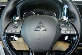 2016款三菱欧蓝德