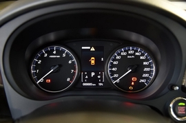 2016款三菱欧蓝德