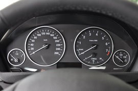 2017款宝马320Li