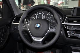 2017款宝马320Li