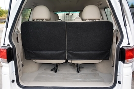 2017款东风风行菱智M5