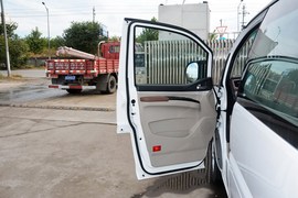 2017款东风风行菱智M5