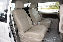 2017款东风风行菱智M5