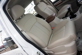 2017款东风风行菱智M5