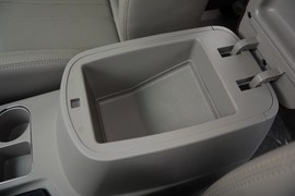 2017款东风风行菱智M5