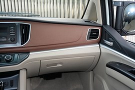 2017款东风风行菱智M5