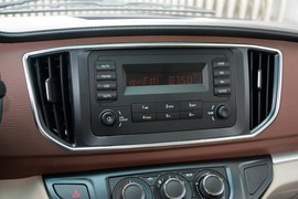 2017款东风风行菱智M5