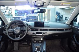 2017款奥迪A4L