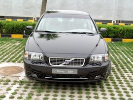 VOLVO