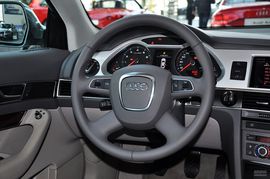 2011款奥迪A6L