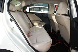 2015款本田锋范1.5L