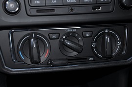 2016款上汽大众桑塔纳-尚纳