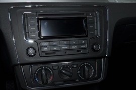 2016款上汽大众桑塔纳-尚纳