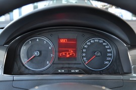 2016款上汽大众桑塔纳-尚纳