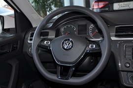 2016款上汽大众桑塔纳-尚纳