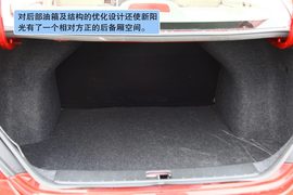 2011款东风日产新阳光大理试驾