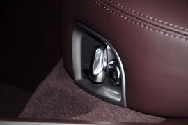 2010款保时捷Panamera