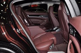2010款保时捷Panamera