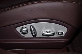 2010款保时捷Panamera