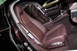 2010款保时捷Panamera
