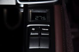 2010款保时捷Panamera