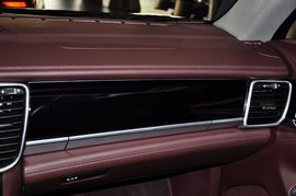 2010款保时捷Panamera