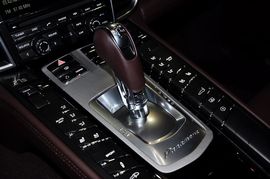 2010款保时捷Panamera