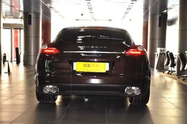 2010款保时捷Panamera