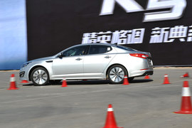 2011款起亚K5试驾