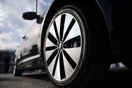 2011款起亚K5试驾