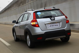 2011款东风风神H30