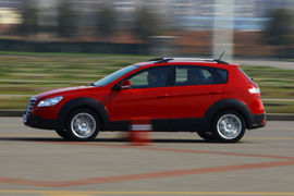 2011款东风风神H30