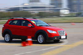 2011款东风风神H30