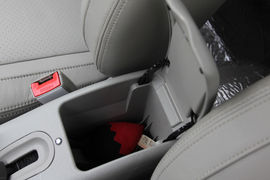 2011款东风雪铁龙爱丽舍试驾