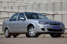 2011款东风雪铁龙爱丽舍试驾