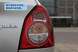 2011款东风雪铁龙爱丽舍试驾