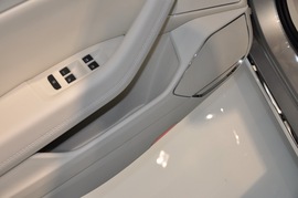 2016款上汽大众辉昂