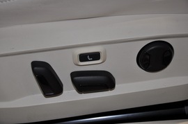 2016款上汽大众辉昂