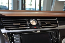 2016款上汽大众辉昂